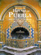 Houses of Puebla : the cradle of Mexican architecture /